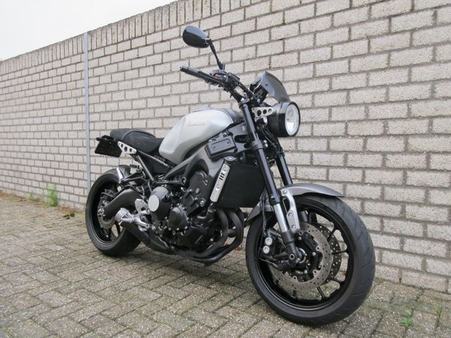 yamaha - xsr-900