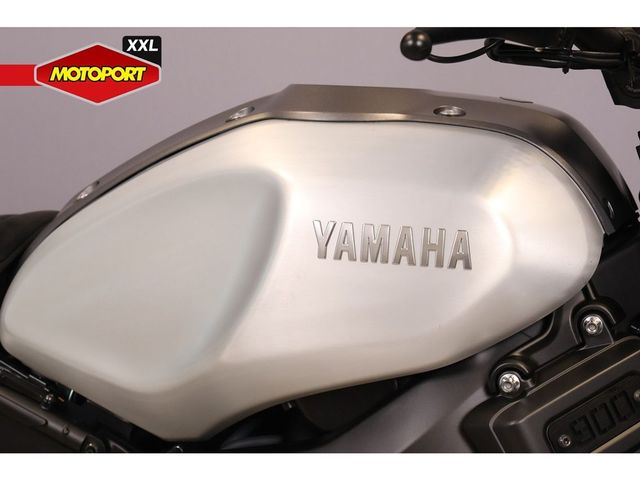 yamaha - xsr-900