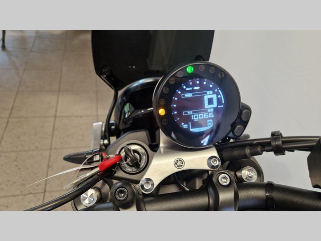 yamaha - xsr-900