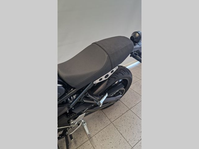 yamaha - xsr-900