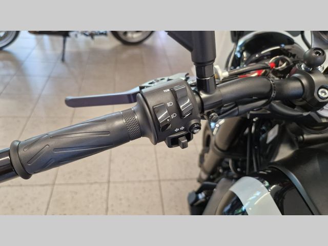 yamaha - xsr-900