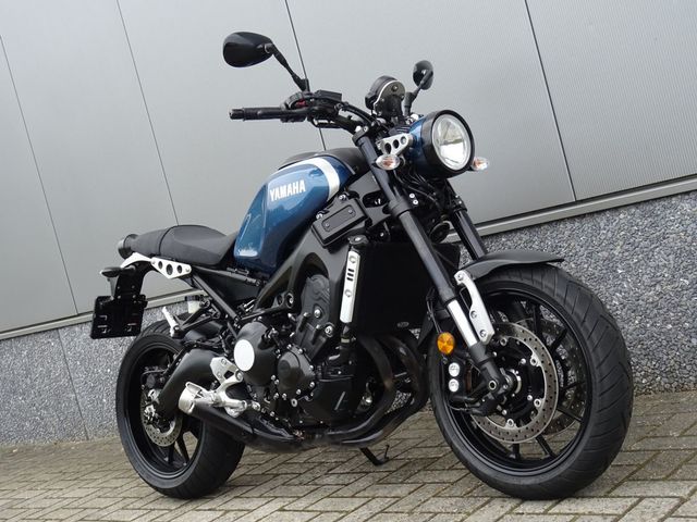 yamaha - xsr-900-abs