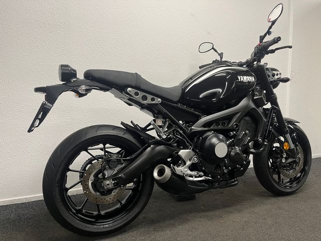 yamaha - xsr-900-abs