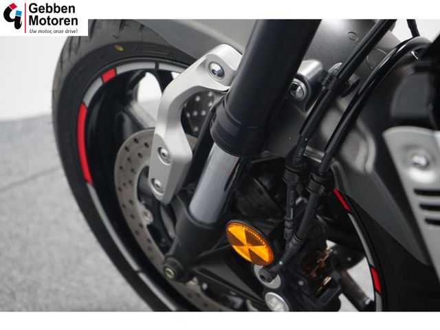 yamaha - xsr-900-abs