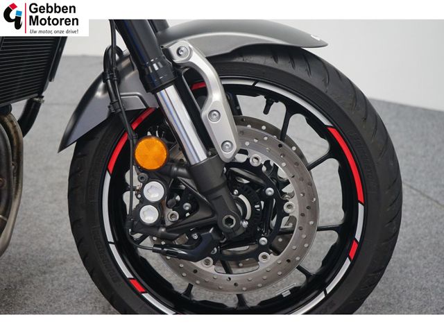 yamaha - xsr-900-abs