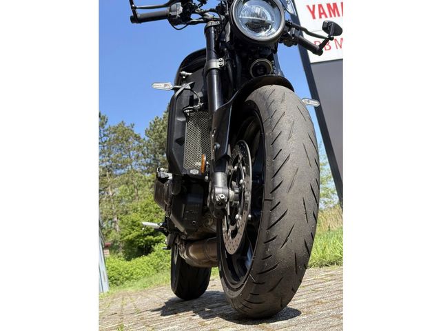 yamaha - xsr-900-abs
