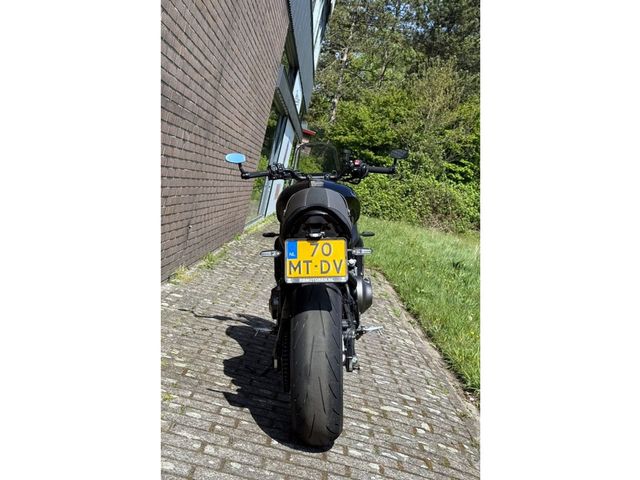yamaha - xsr-900-abs
