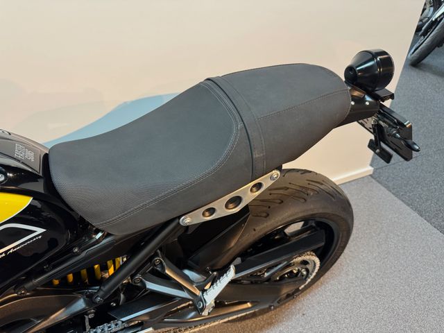 yamaha - xsr-900-abs