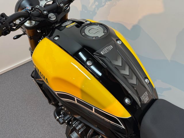 yamaha - xsr-900-abs