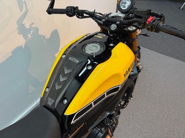 yamaha - xsr-900-abs
