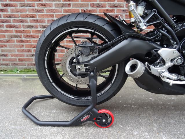 yamaha - xsr-900-abs