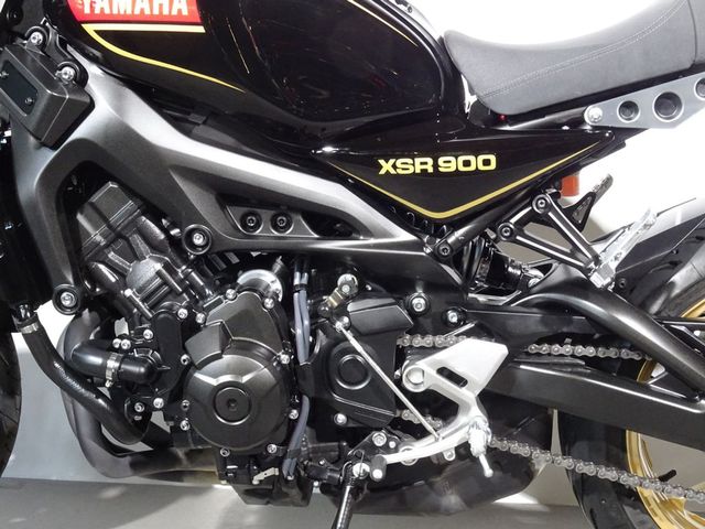 yamaha - xsr-900-abs