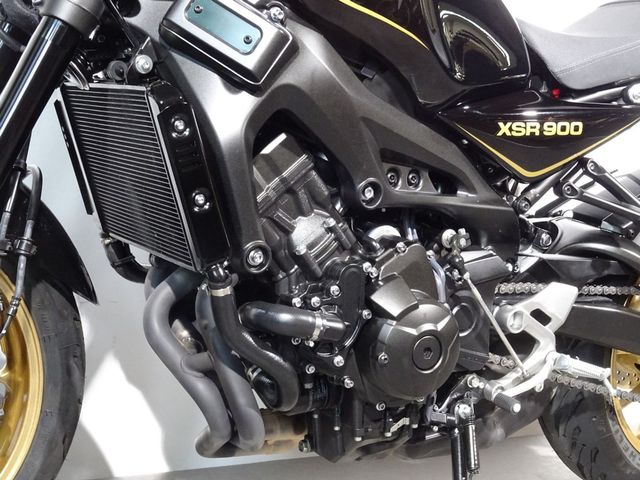 yamaha - xsr-900-abs