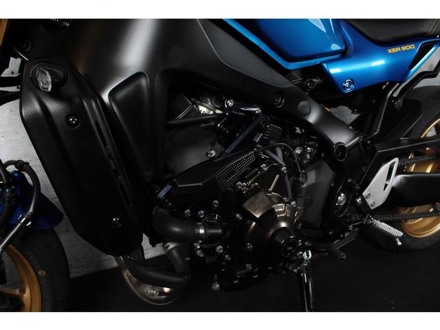 yamaha - xsr-900-abs