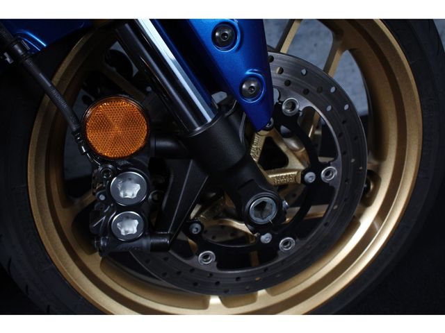 yamaha - xsr-900-abs
