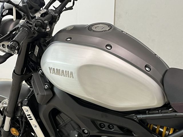 yamaha - xsr-900-abs