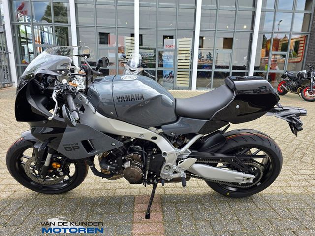 yamaha - xsr-900-gp