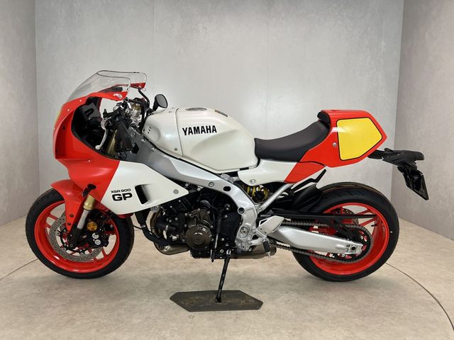 yamaha - xsr-900-gp