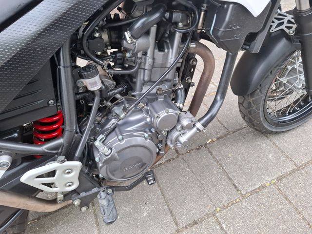 yamaha - xt-660-r