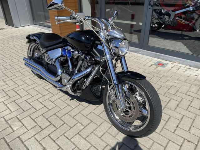 yamaha - xv-1700-road-star