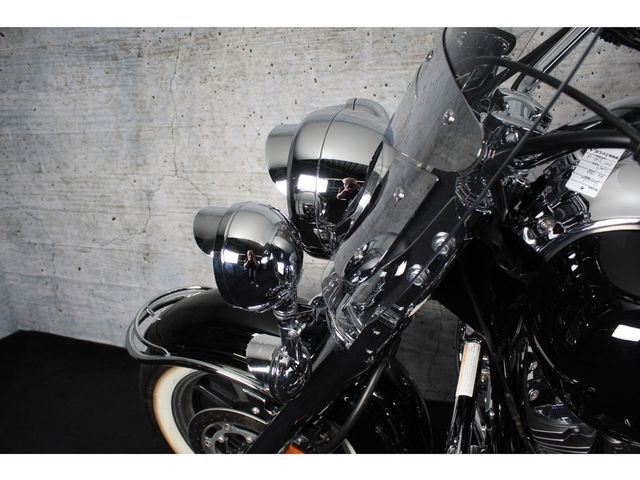 yamaha - xv-1700-road-star