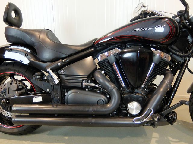 yamaha - xv-1700-warrior