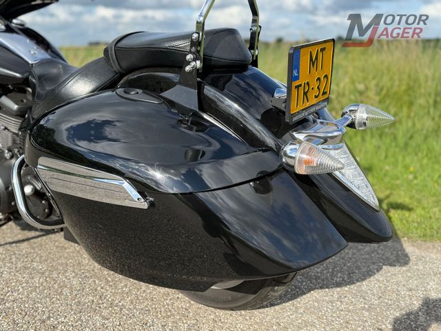 yamaha - xv-1900-a-midnight-star