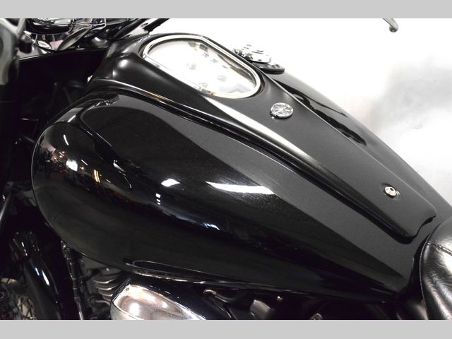 yamaha - xv-1900-midnight-star
