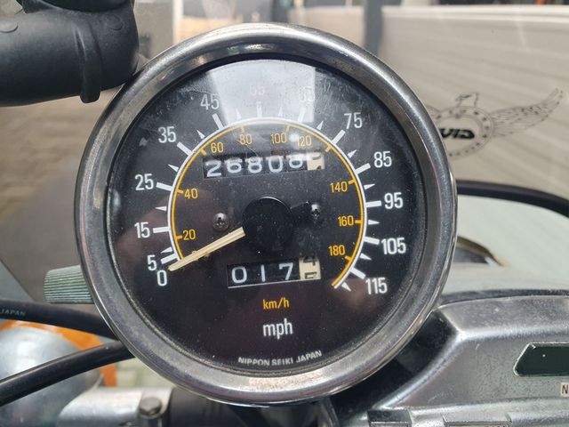 yamaha - xv-750-virago