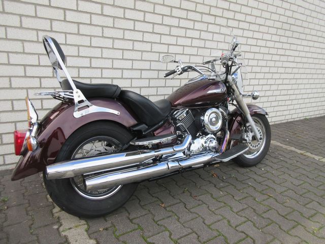 yamaha - xvs-1100-a-dragstar-classic