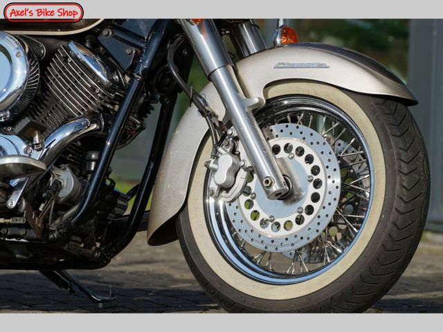 yamaha - xvs-1100-a-dragstar-classic