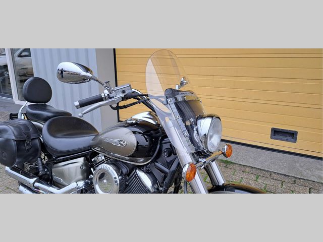 yamaha - xvs-1100-a-dragstar-classic