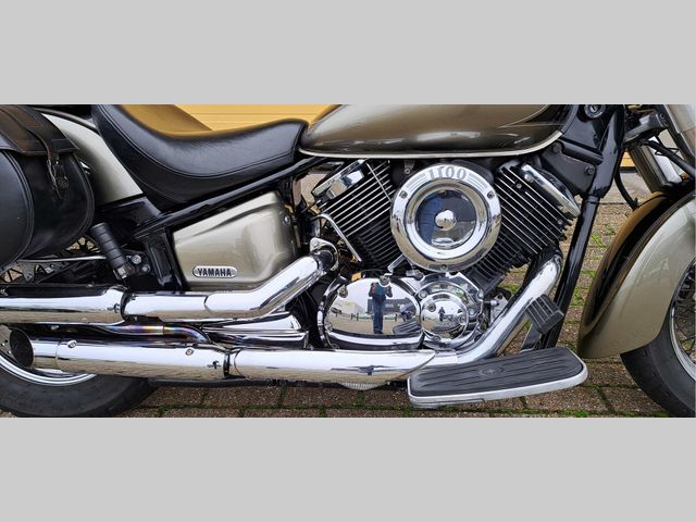 yamaha - xvs-1100-a-dragstar-classic