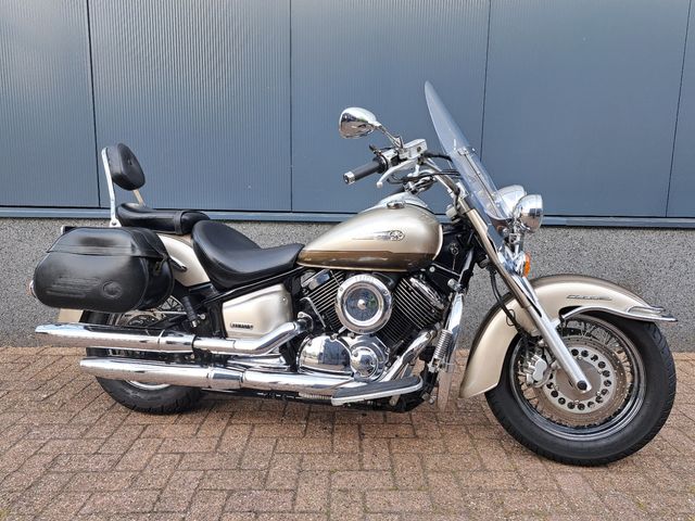 yamaha - xvs-1100-a-dragstar-classic