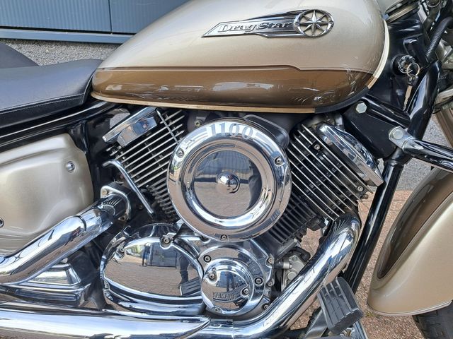 yamaha - xvs-1100-a-dragstar-classic