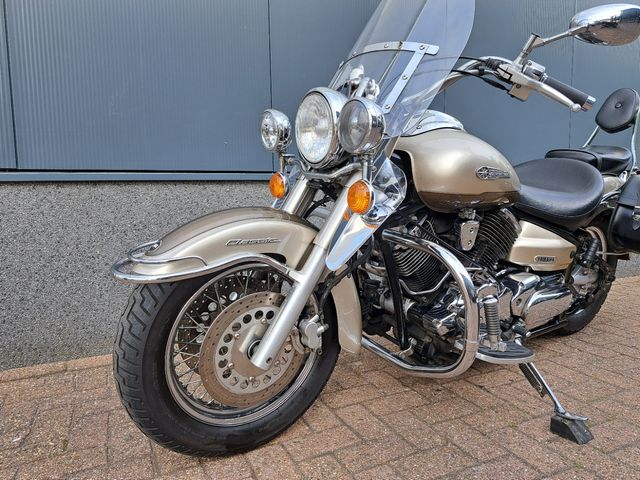yamaha - xvs-1100-a-dragstar-classic