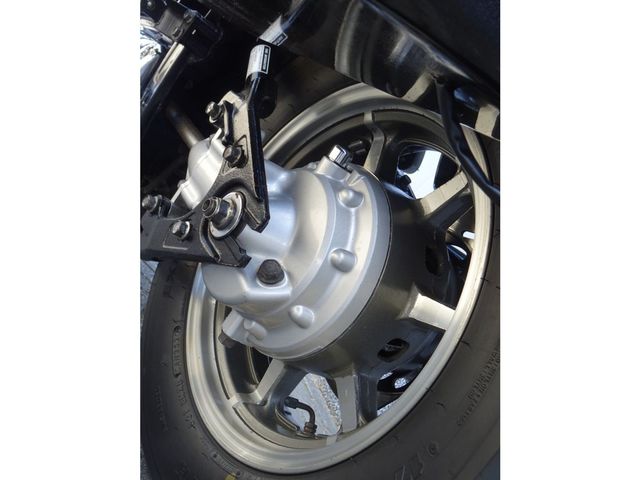 yamaha - xvs-1100-a-dragstar-classic