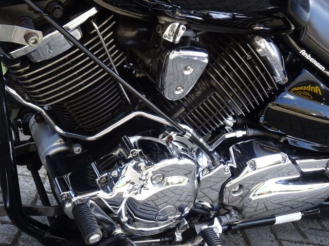 yamaha - xvs-1100-a-dragstar-classic