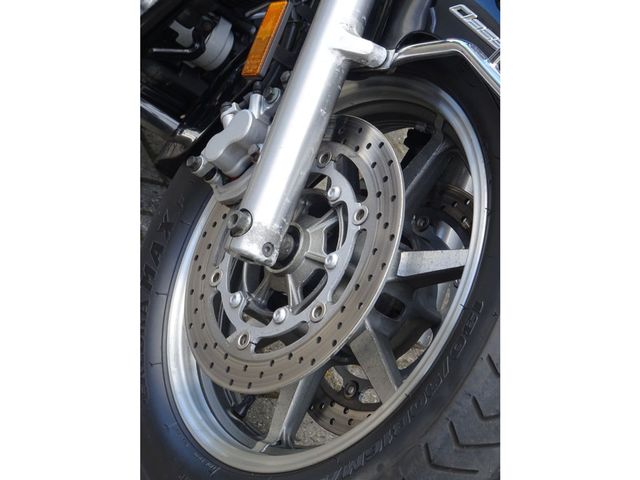 yamaha - xvs-1100-a-dragstar-classic