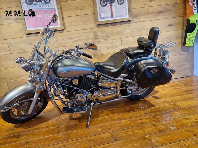 yamaha - xvs-1100-a-dragstar-classic