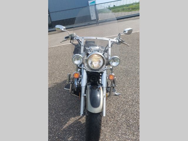 yamaha - xvs-1100-dragstar