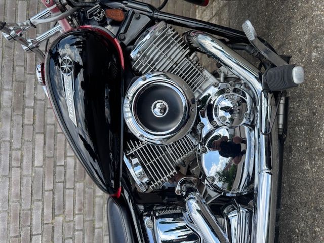 yamaha - xvs-1100-dragstar