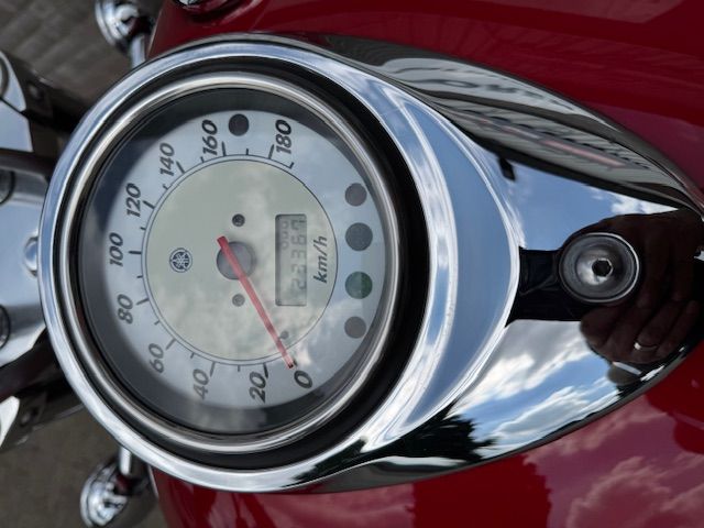 yamaha - xvs-1100-dragstar