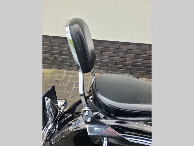 yamaha - xvs-650-a-dragstar-classic