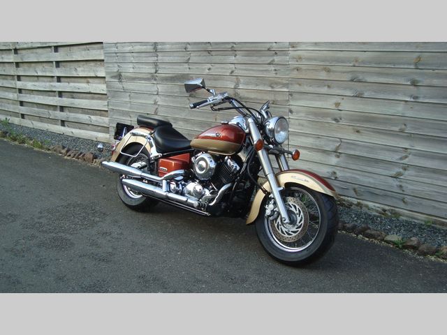 yamaha - xvs-650-a-dragstar-classic