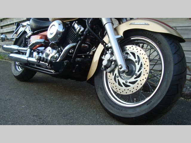 yamaha - xvs-650-a-dragstar-classic