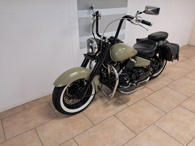 yamaha - xvs-650-a-dragstar-classic