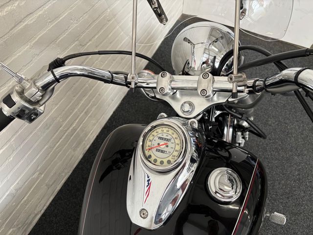 yamaha - xvs-650-dragstar