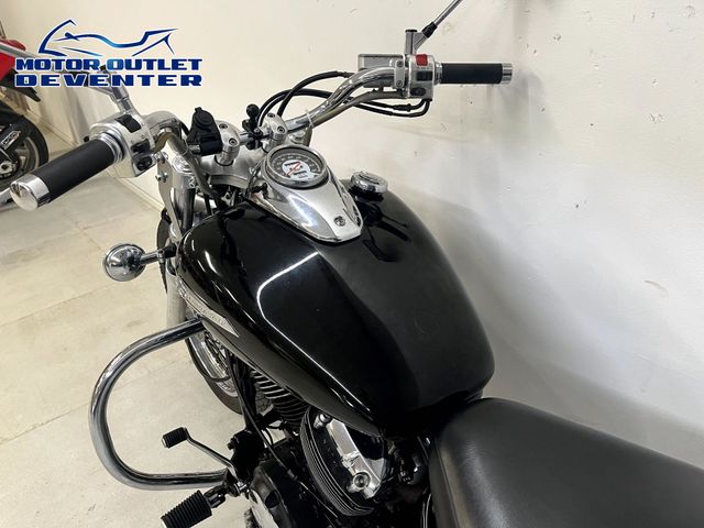 yamaha - xvs-650-dragstar