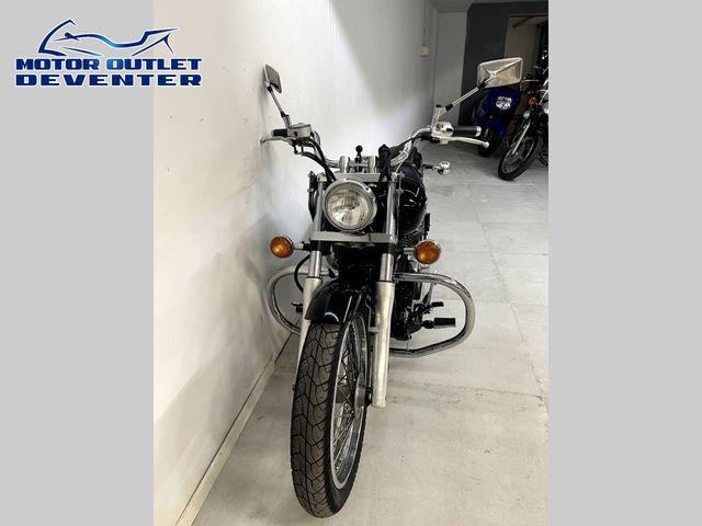 yamaha - xvs-650-dragstar